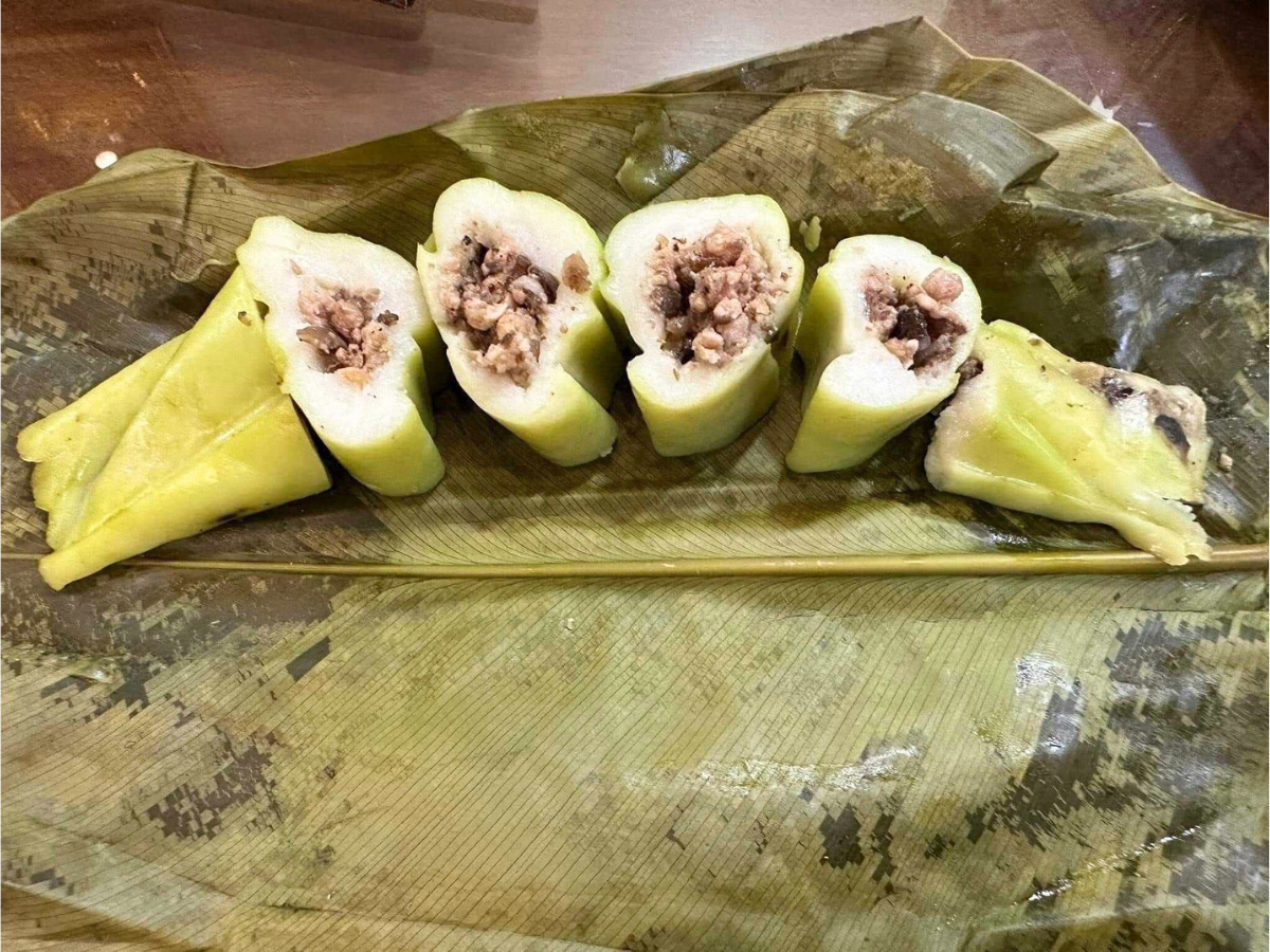 Bánh răng bừa là món ăn dân dã nhưng đong đầy tình quê.