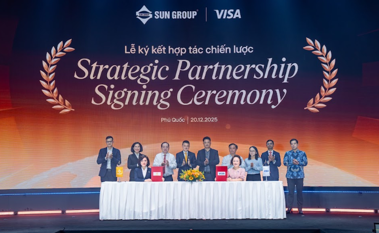 Sun Group và Visa ký kết hợp tác tại Hội thảo Visit Vietnam ngày 20/12