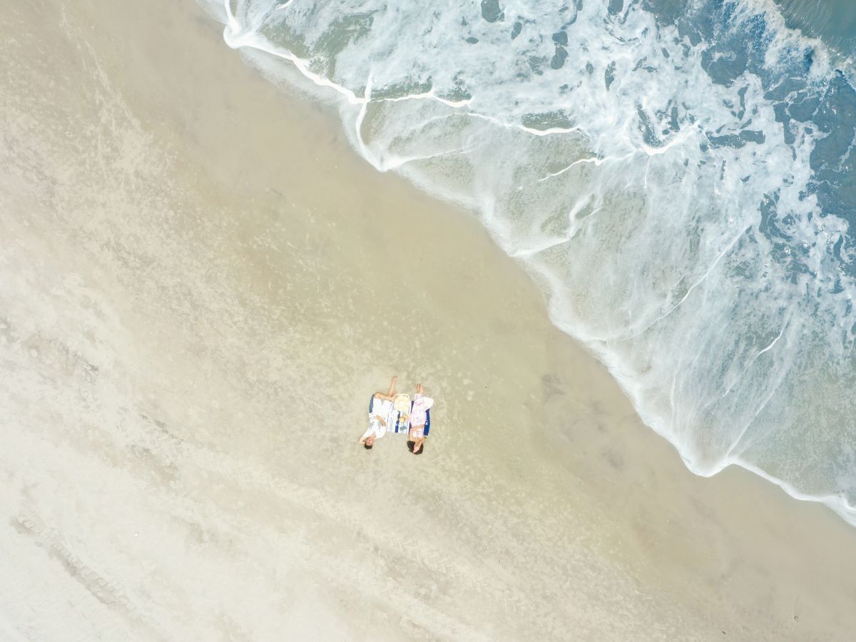 Bãi tắm Cát Bà tuyệt đẹp.