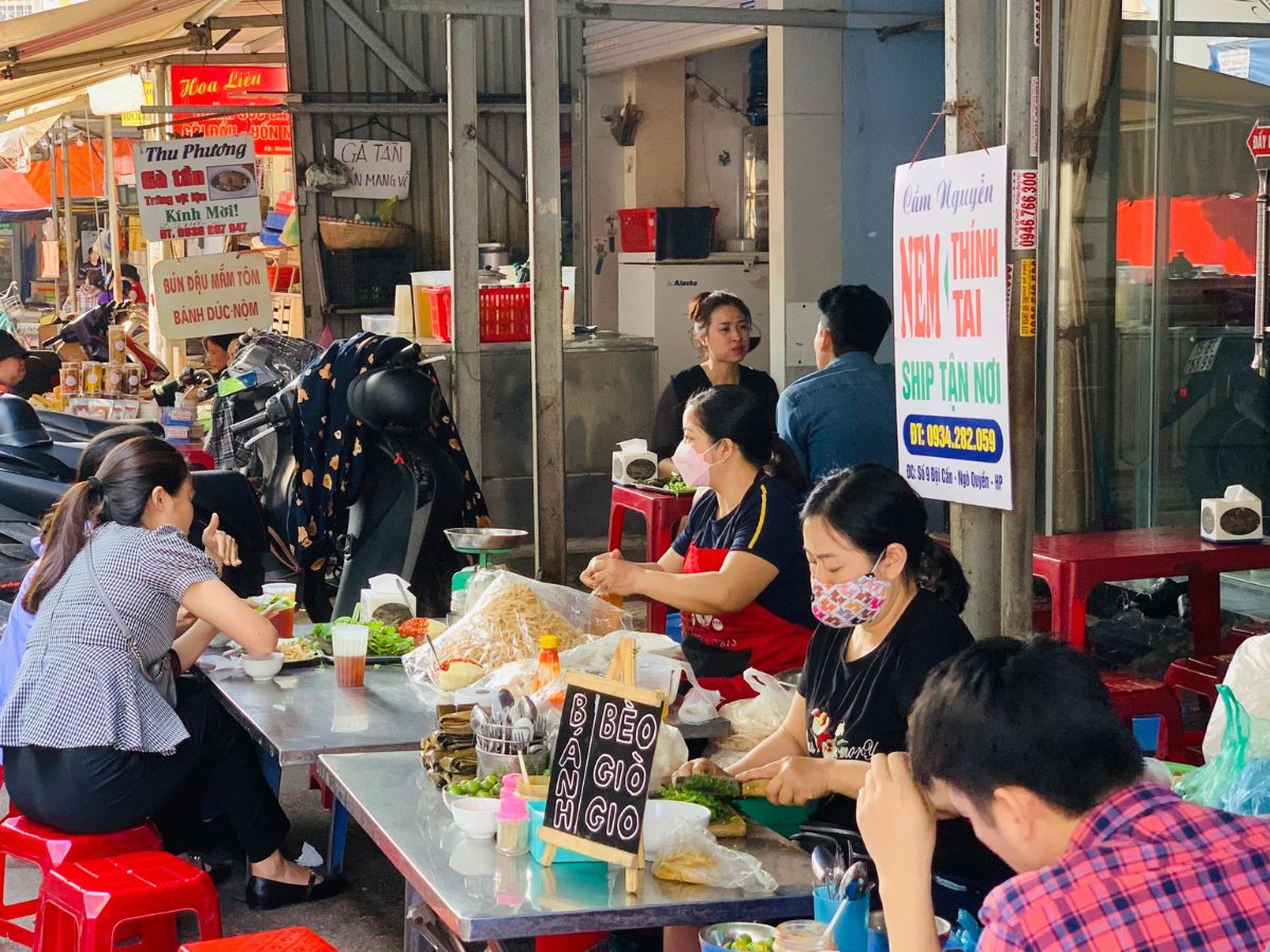 Nhiều chợ ẩm thực Hải Phòng để du khách lựa chọn.