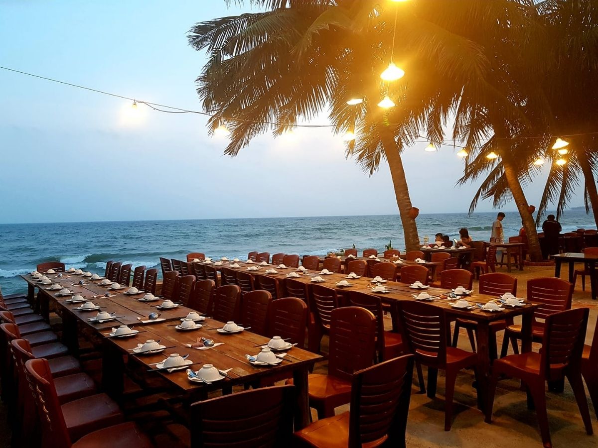 Nhà hàng Hải Phòng đa dạng phong cách và ẩm thực phong phú mang đến trải nghiệm hấp dẫn cho thực khách.