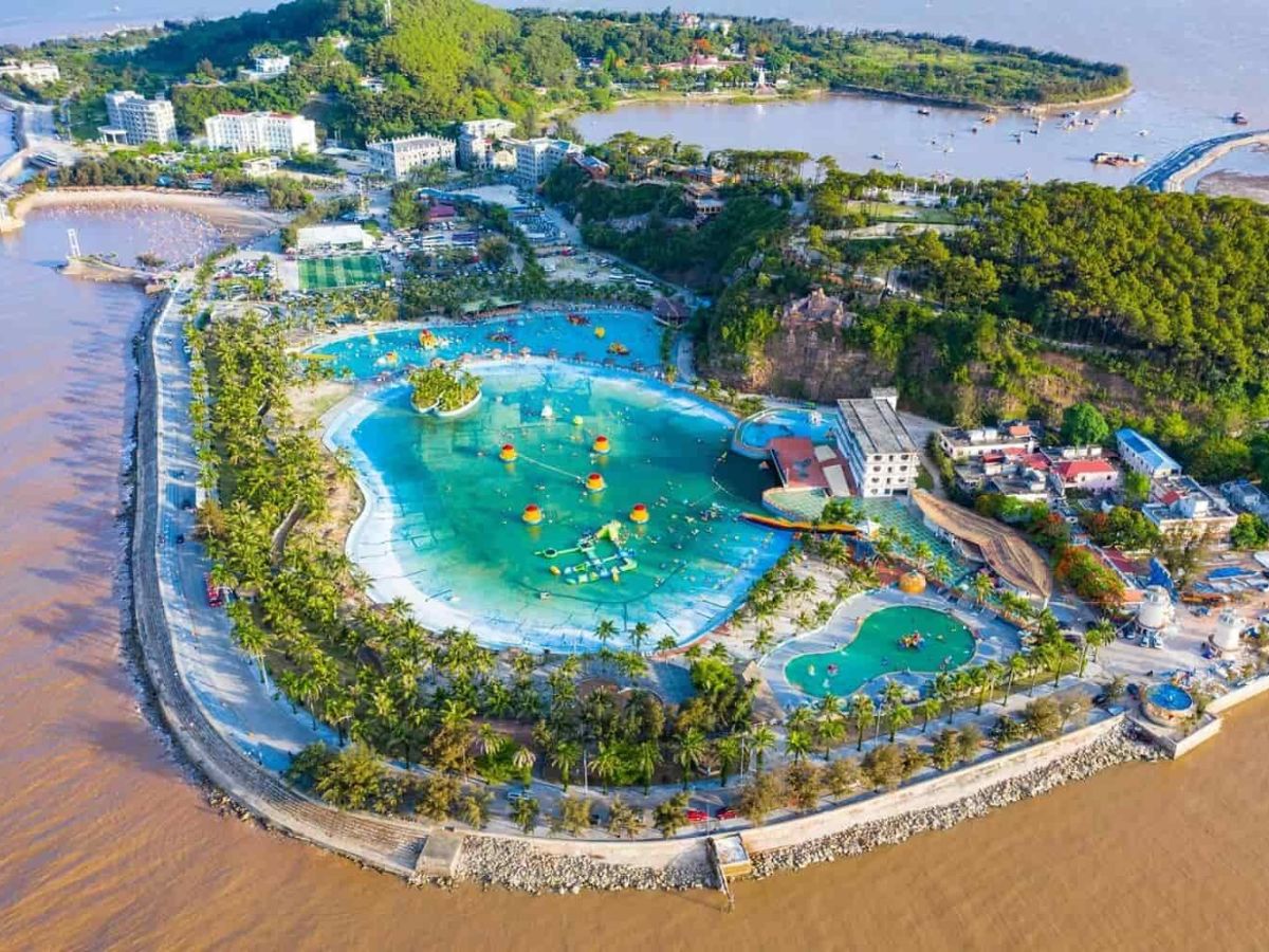 Biển Đồ Sơn là điểm đến không thể bỏ lỡ trong hành trình khám phá Hải Phòng