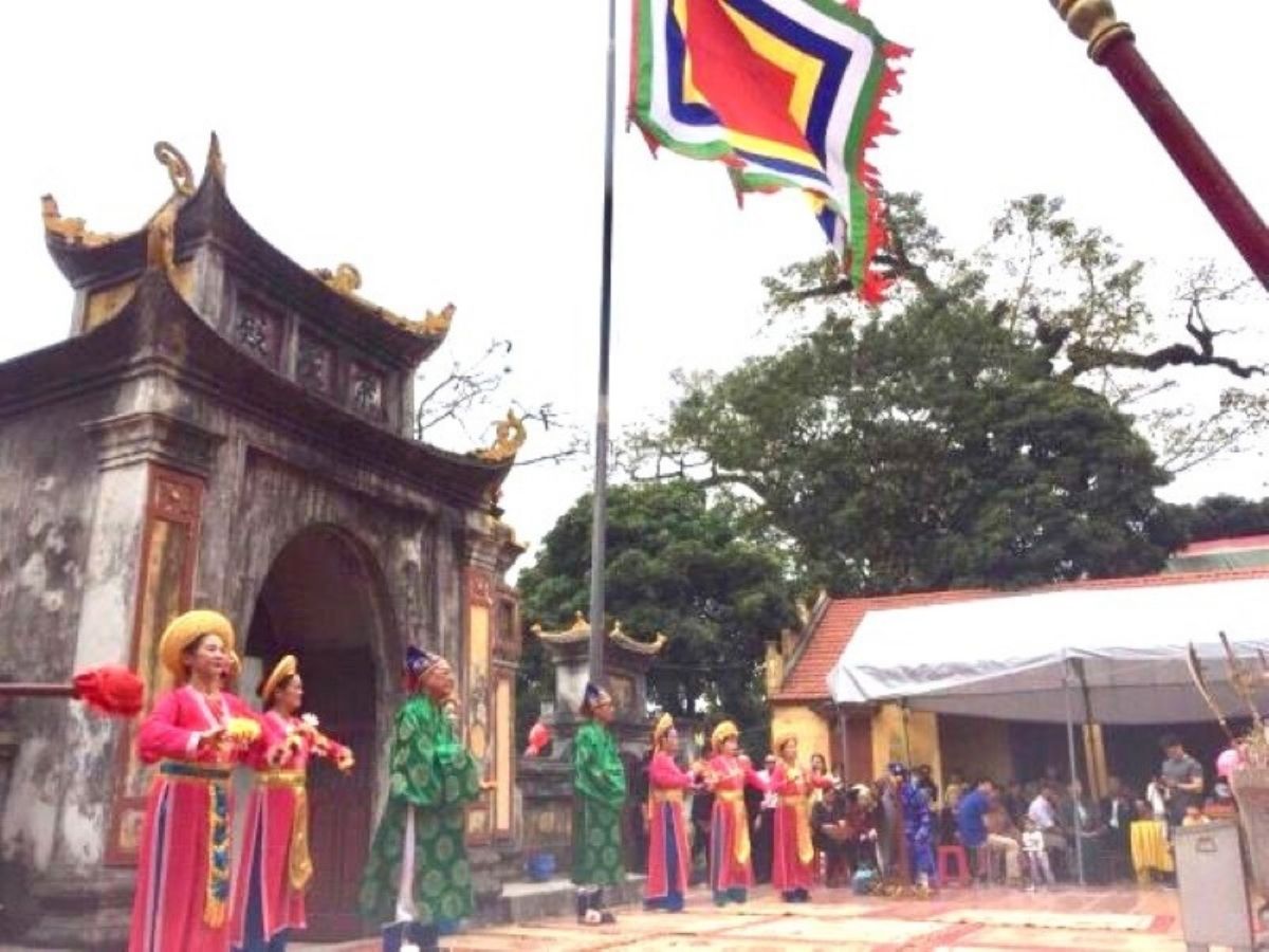 Lễ hội đền Trần Quốc Bảo bắt nguồn từ thế kỷ XIII và trở thành một nét văn hóa đẹp của người dân địa phương