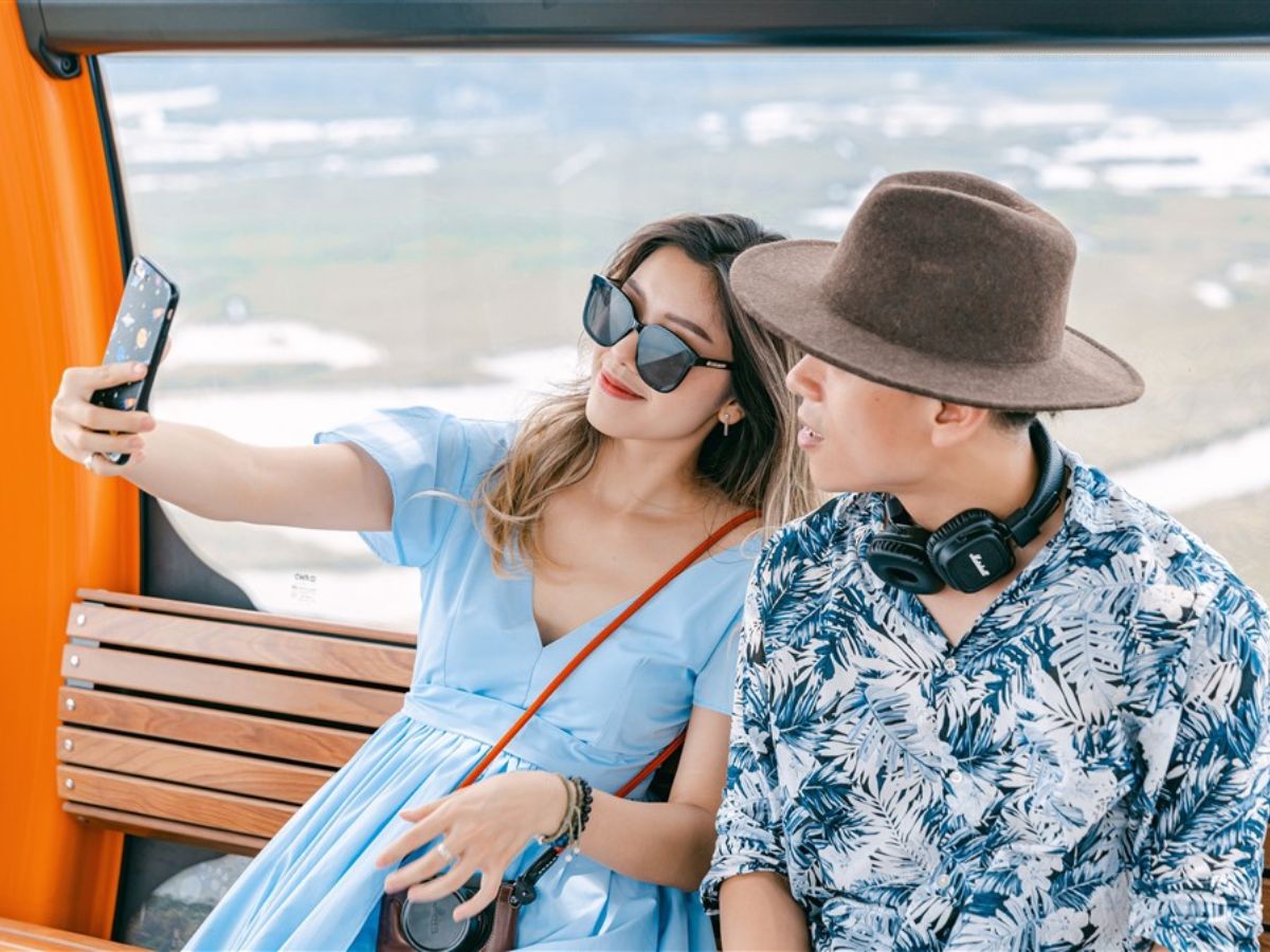 Cáp treo Sun World là cách lý tưởng để ngắm nhìn toàn cảnh biển đảo