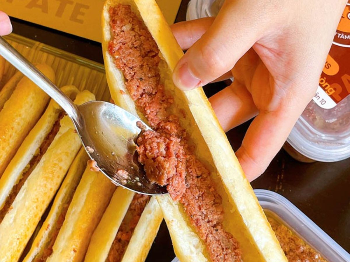 Món ăn vặt quen thuộc của ẩm thực phố Cảng