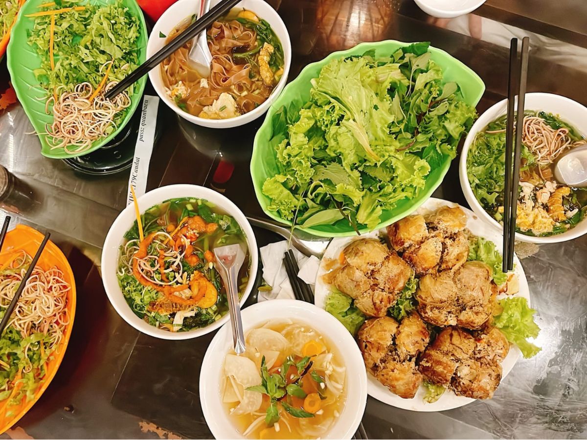 Hải Phòng nổi bật với kho tàng ẩm thực đường phố phong phú