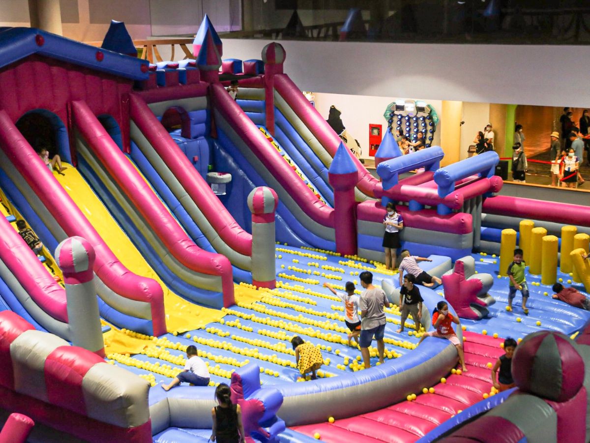 da-dang-hoat-dong-van-dong-cho-be