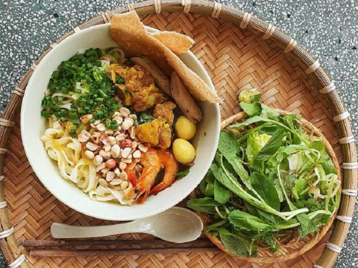 Thưởng thức mì Quảng và khám phá chợ, biển, Sun World cùng chợ đêm Helio để trọn vẹn trải nghiệm Đà Nẵng