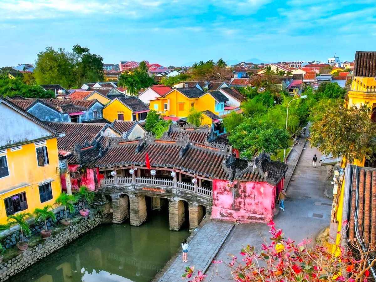 Phố cổ Hội An mùa nào cũng có những nét đẹp riêng thu hút du khách