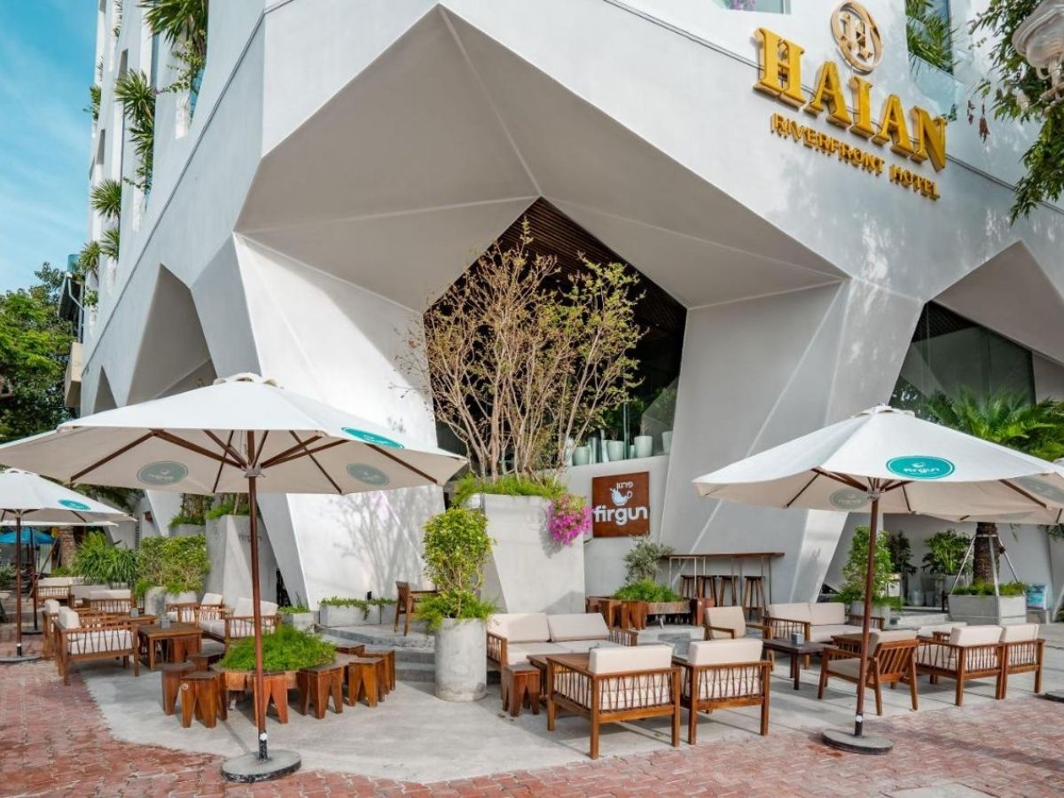 Haian Riverfront Hotel Da Nang tọa lạc ngay bên bờ sông Hàn lãng mạn