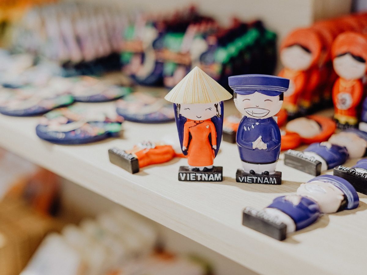 Đồ handmade được nhiều du khách yêu thích