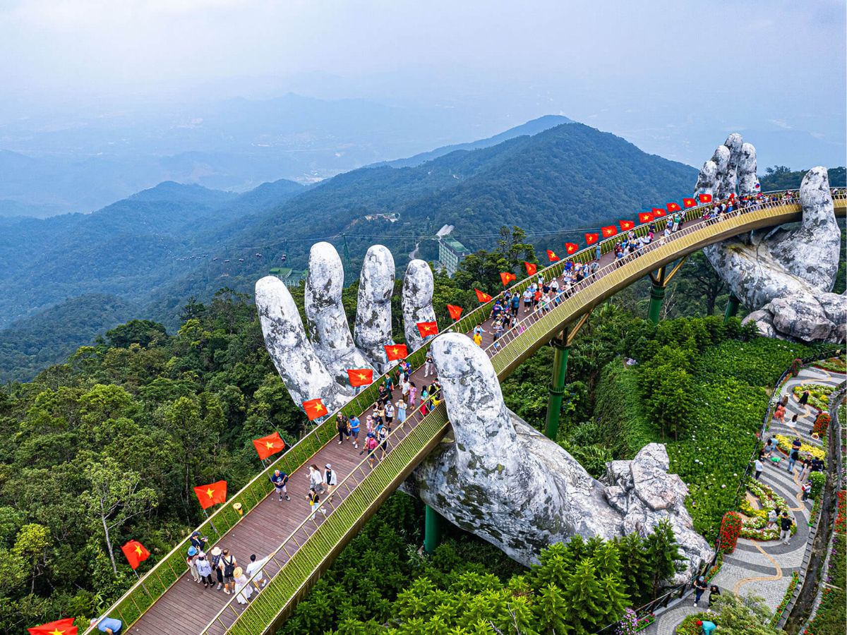 Tham quan Sun World Ba Na Hills khi du lịch Đà Nẵng