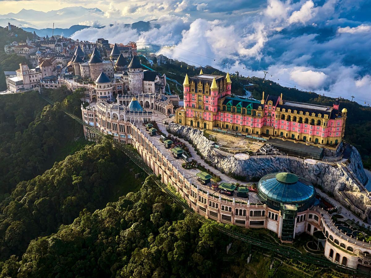 Tham quan Sun World Ba Na Hills khi du lịch Đà Nẵng