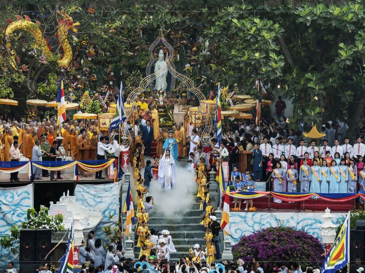 Trải nghiệm lễ hội tại làng đá mỹ nghệ Non Nước