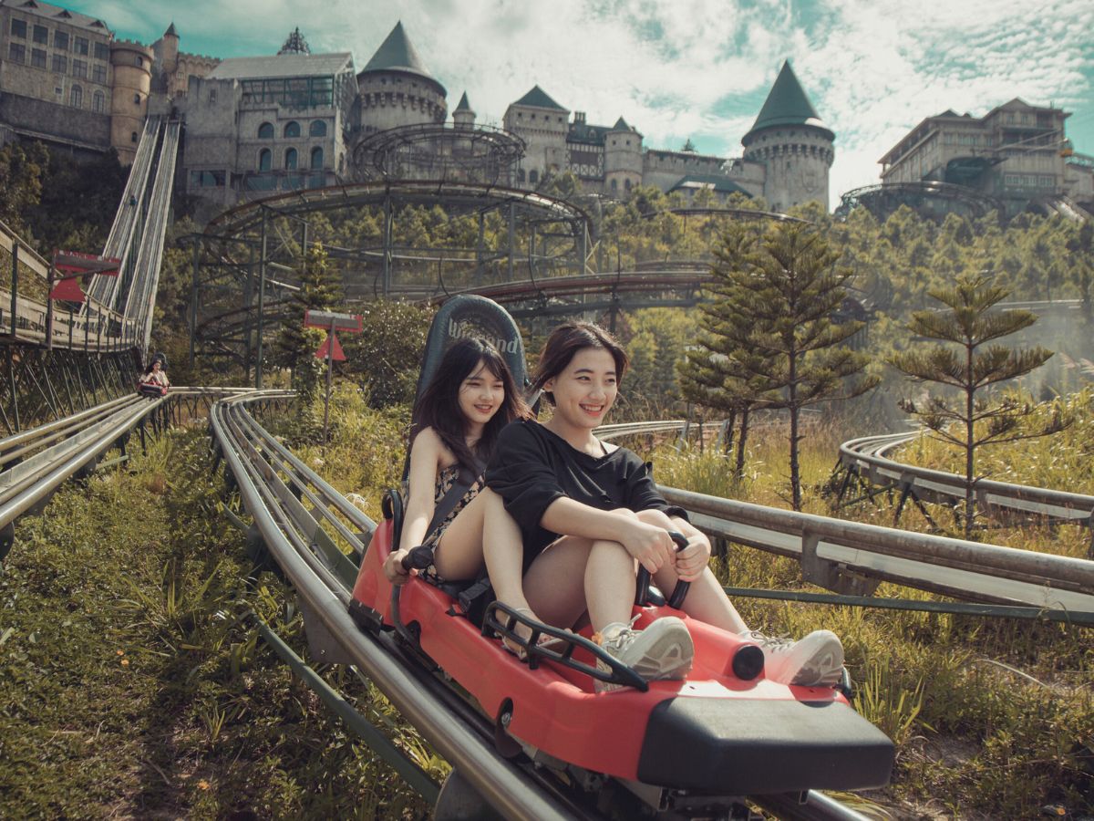 Du lịch Đà Nẵng với chi phí hợp lý giúp du khách thoải mái vui chơi.