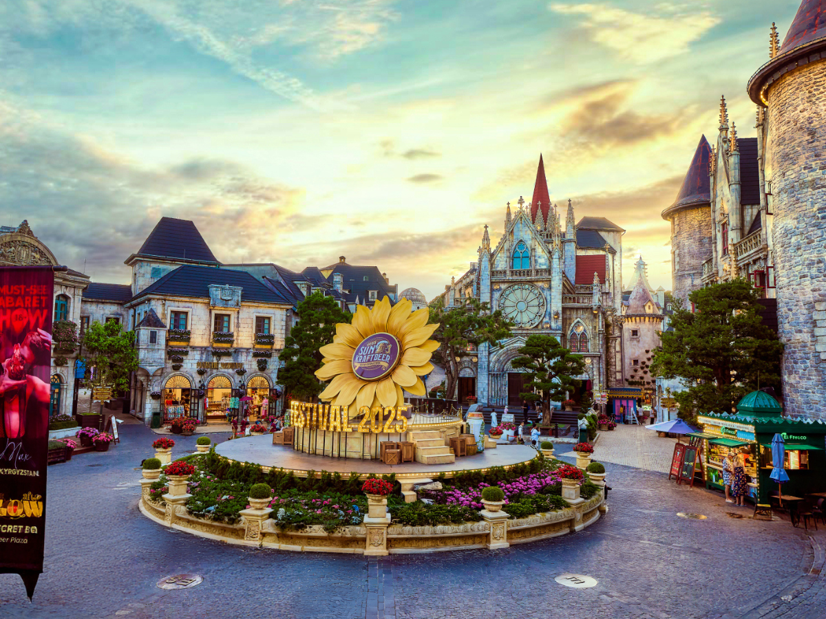 Làng Pháp tại Sun World Ba Na Hills với kiến trúc độc đáo nổi bật