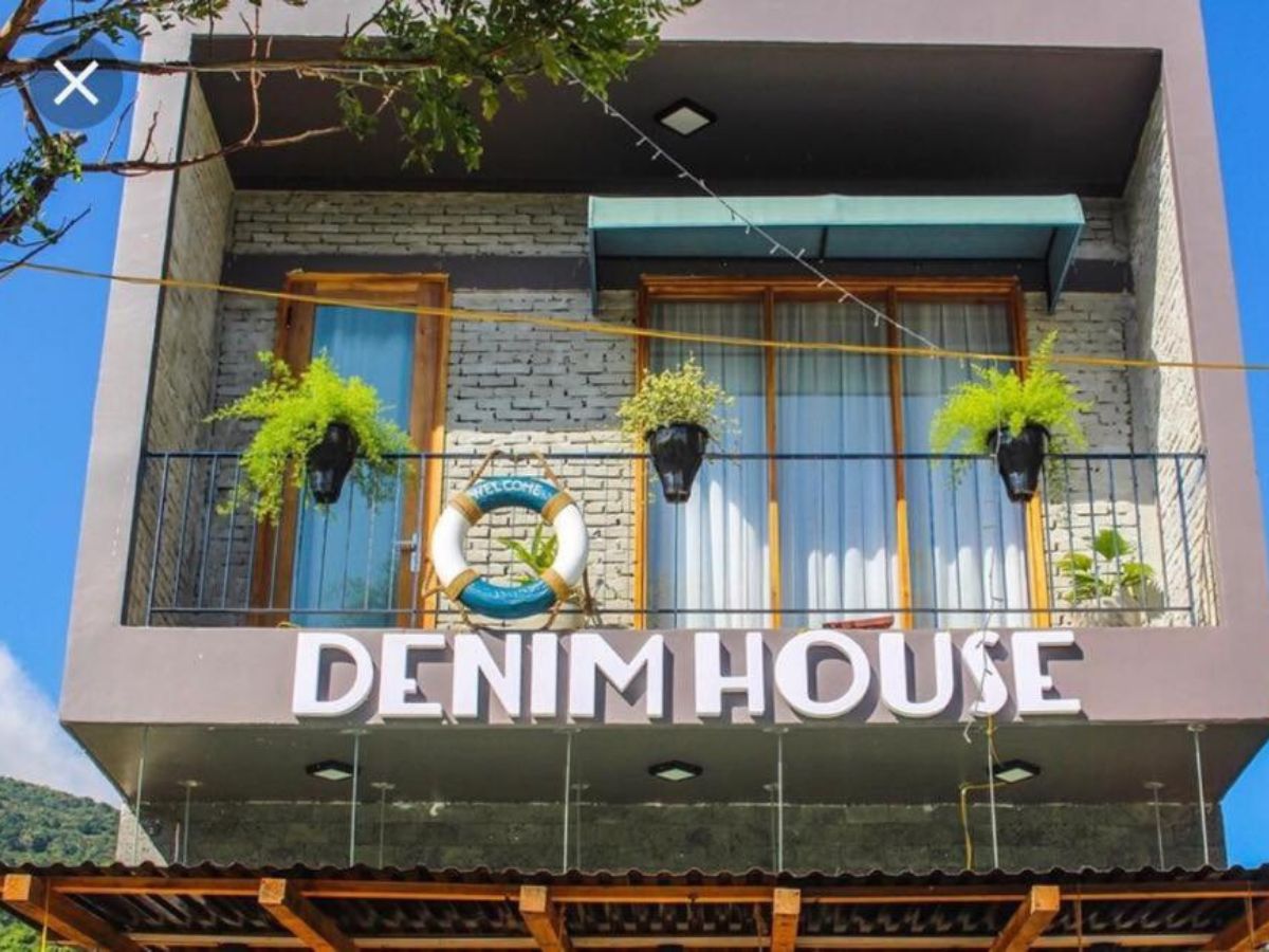 Trải nghiệm không gian xanh mát, yên bình tại Denim House.