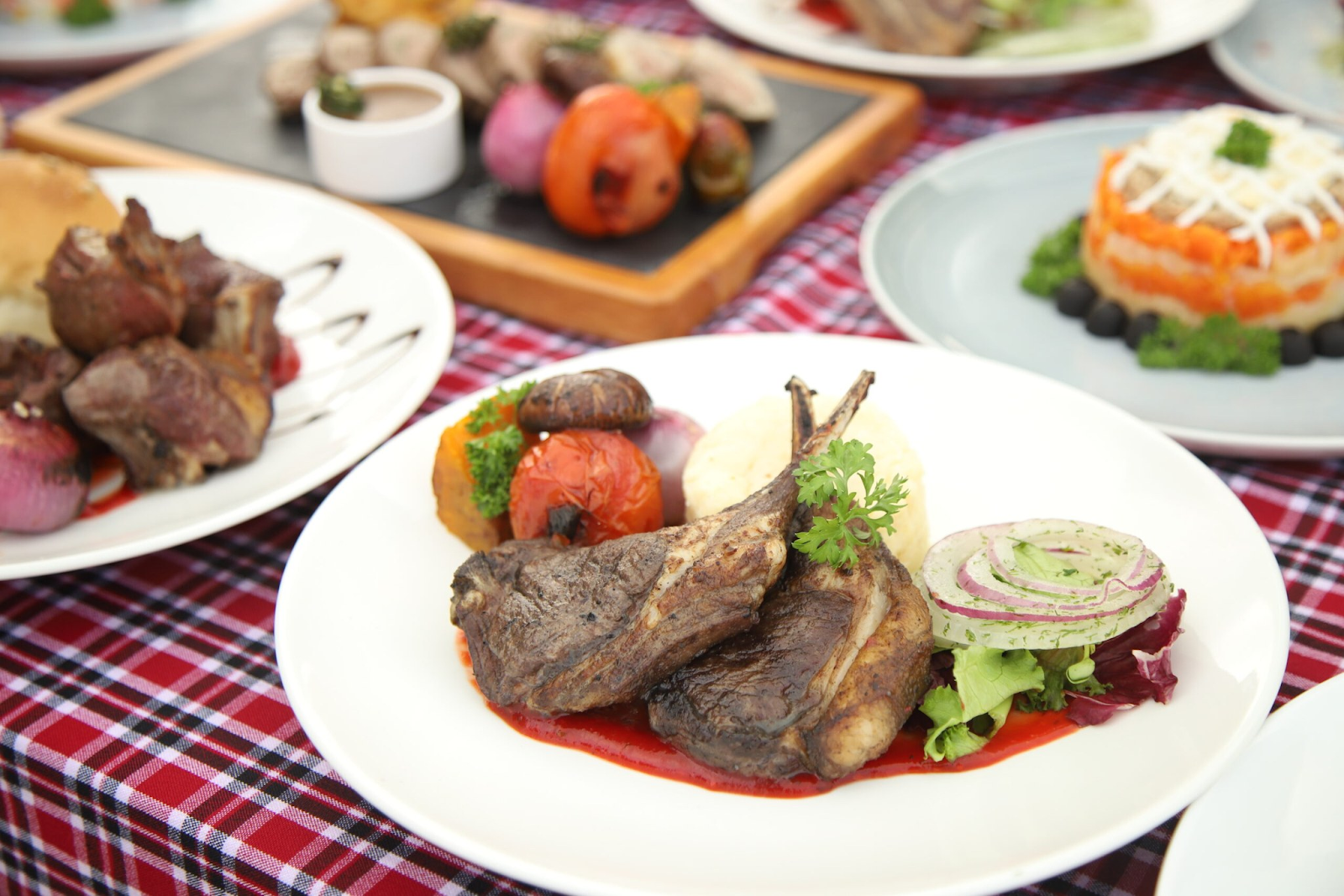 Những món ăn độc đáo trong menu Giáng sinh của nhà hàng Beer Plaza