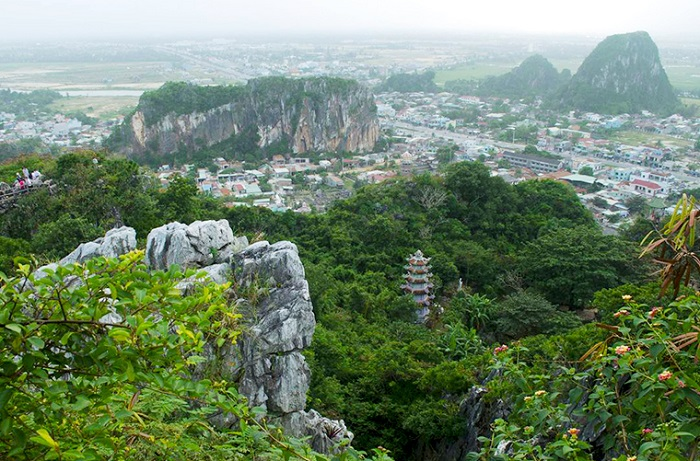 The charming of Thuy Son Peak - Marble Mountain (Photo: Collected)