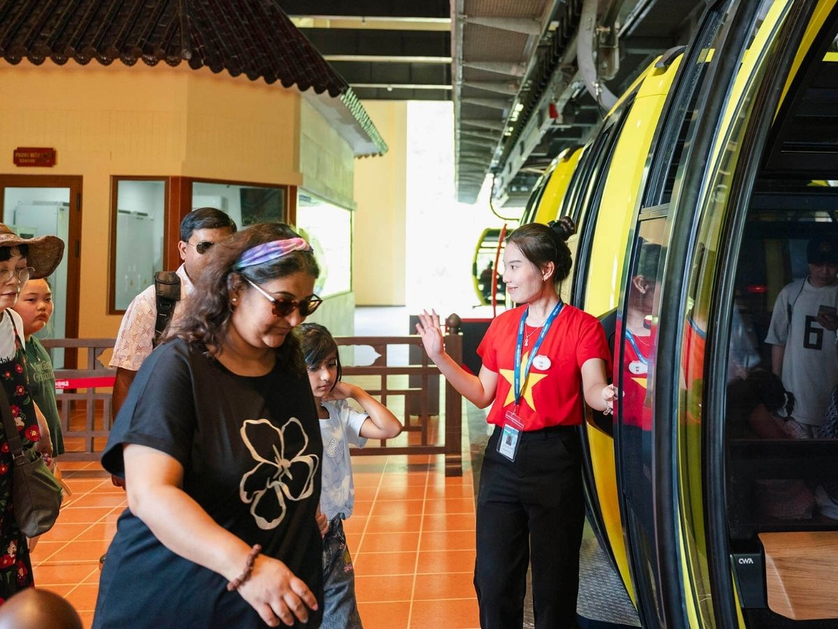 he-thong-cap-treo-ba-na-hills-van-hanh-lien-tuc-phuc-vu-du-khach-suot-ca-ngay