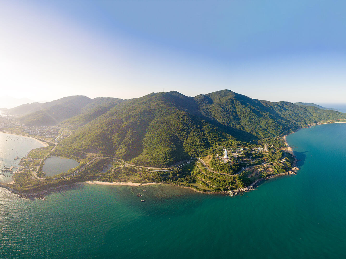 toan-canh-ban-dao-son-tra