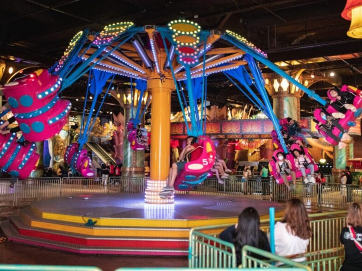 tham-gia-vao-tro-choi-phi-cong-skiver-trai-nghiem-cam-giac-bay-luon-toc-do-cao