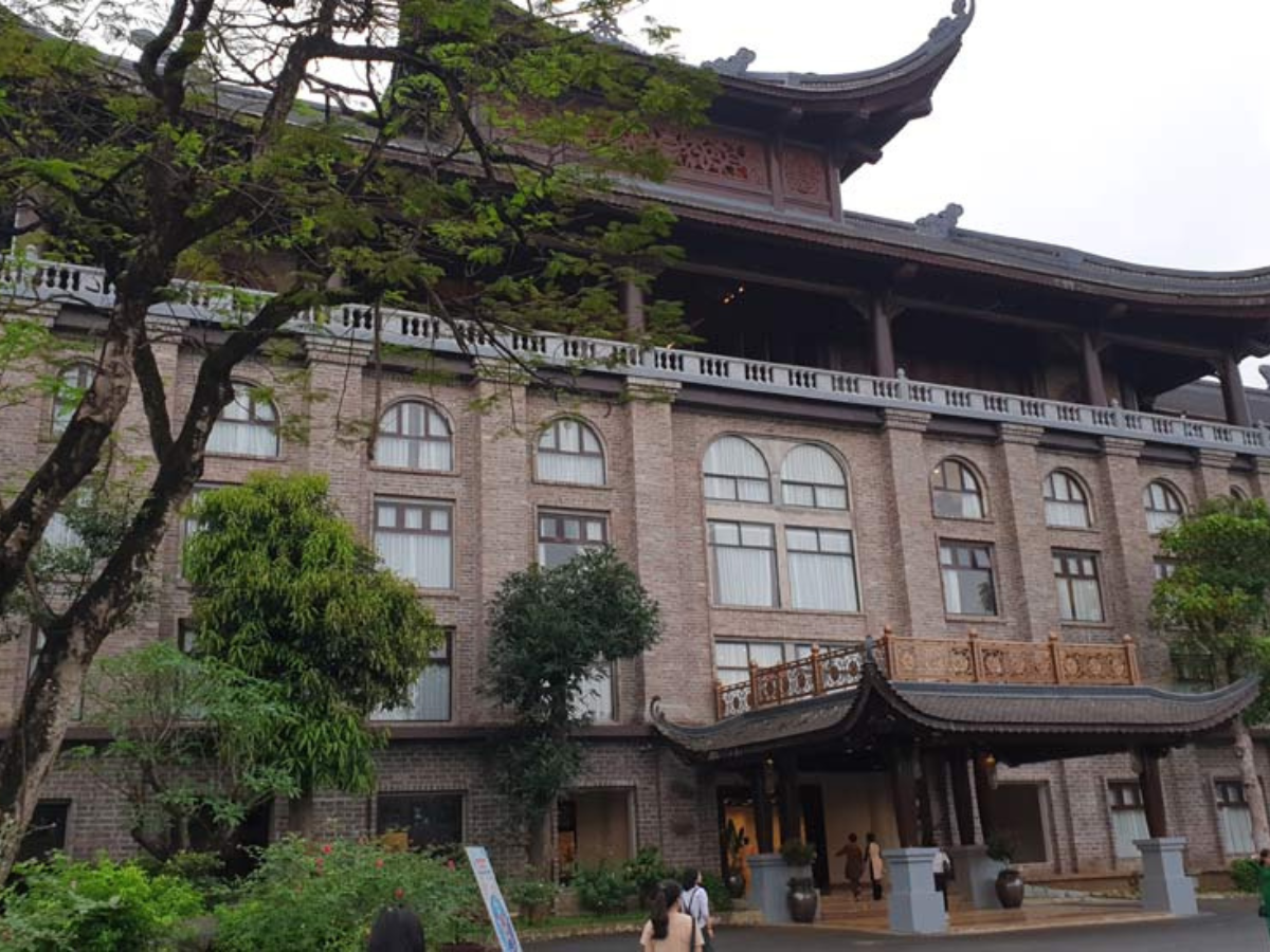 am Chúc Complex - quần thể du lịch tâm linh và sinh thái nổi tiếng của Hà Nam