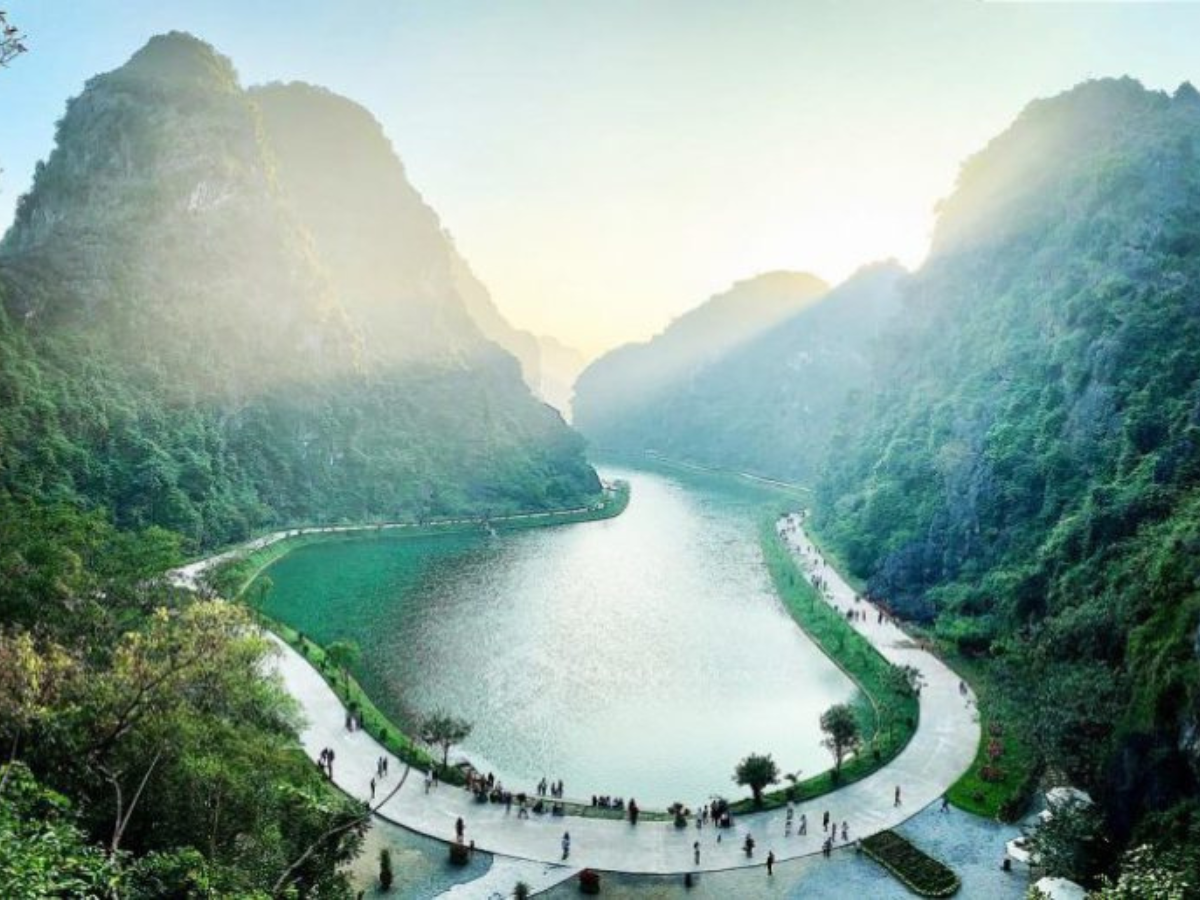 Kẽm Trống Hà Nam - bức tranh sông nước giữa lòng núi non