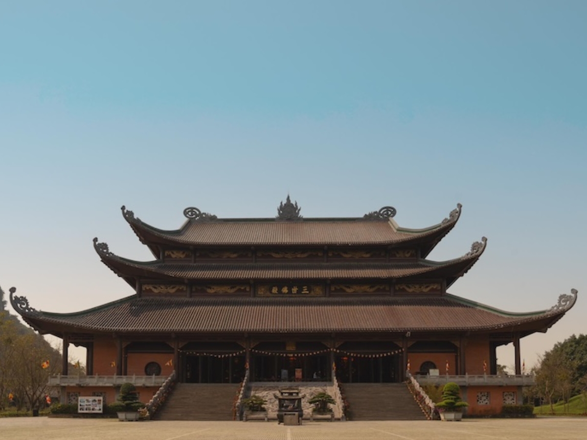 Sự bề thế của ngôi chùa lớn nhất Đông Nam Á.