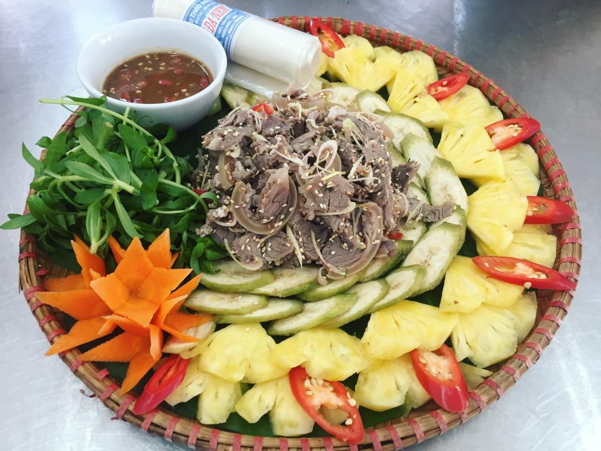 Trên đường từ Thanh Hóa đến Ninh Bình bạn dễ bắt gặp hương vị địa phương độc đáo khó quên.