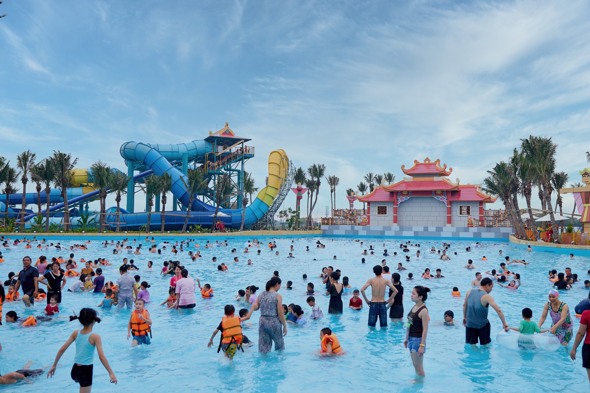 Giải trí cực đã tại Sun World Ha Nam.