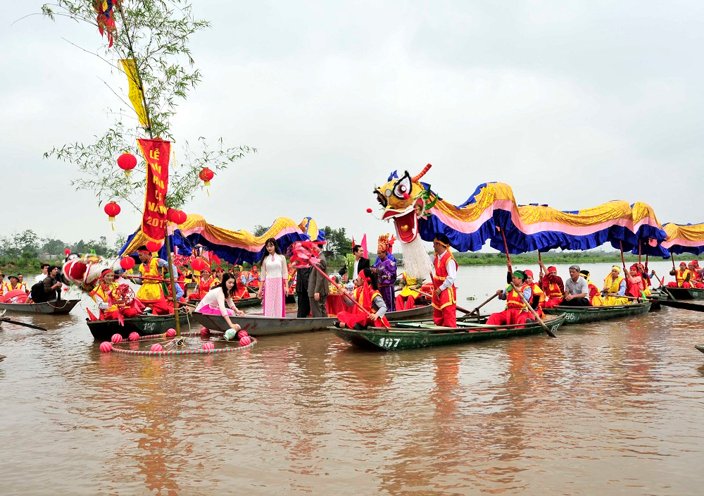 Lễ hội Kỳ Phúc là cơ hội để cộng đồng quây quần, kết nối các dòng họ, phố xóm.