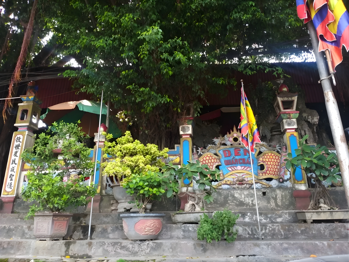 Đền Quán Cháo là một trong những di tích tâm linh đặc biệt của phường Tam Điệp.