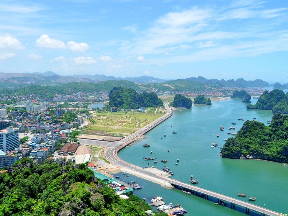 Điểm thuận lợi lớn nhất của đường đi Sun World Ha Long từ Hòn Gai nằm ở hệ thống hạ tầng giao thông hiện đại. (Nguồn: Sưu tầm)