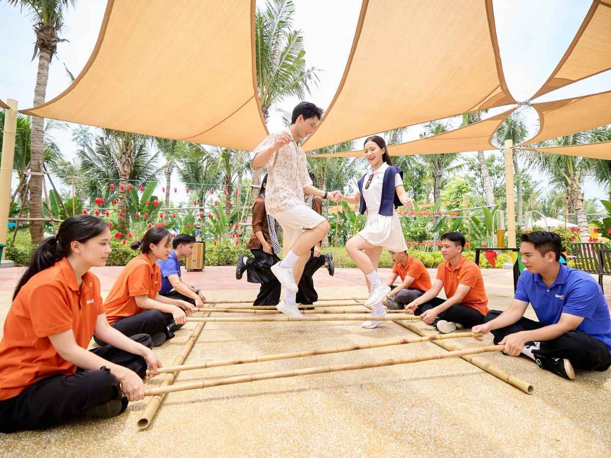 Du lịch Ninh Bình kết hợp Sun World Ha Nam giúp du khách có thêm nhiều trải nghiệm thú vị trong cùng một hành trình.
