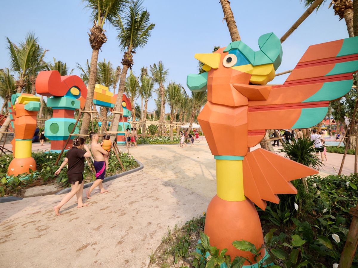 Đến Sun World Ha Nam vào những ngày thường giúp du khách có được nhiều không gian check in thoải mái.