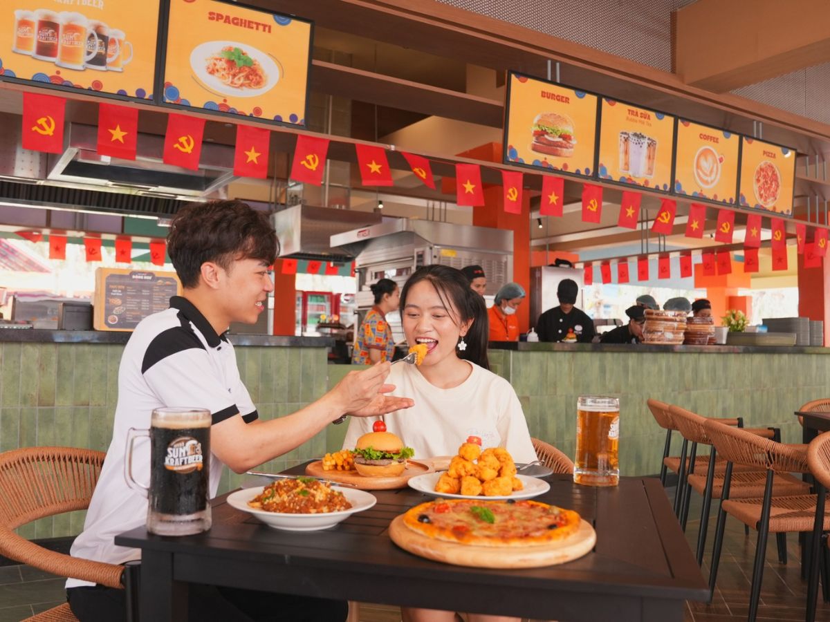 Ẩm thực tại Sun World Ha Nam là sự kết hợp giữa các món ăn nhanh tiện lợi, đặc sản địa phương và thực đơn Á – Âu phong phú.