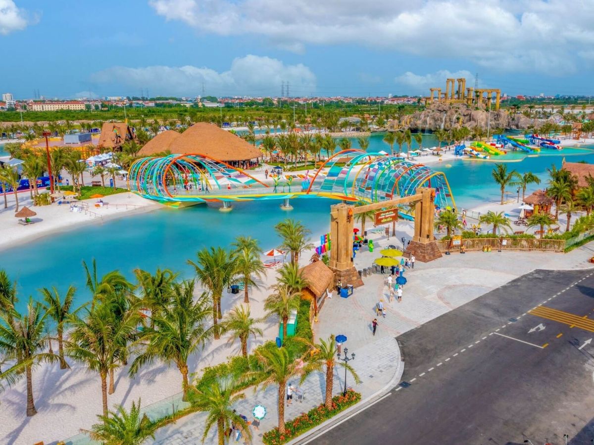 VinWonders Wave Park là điểm vui chơi mùa hè hấp dẫn gần Hà Nội dành cho các gia đình. (Nguồn: Sưu tầm)