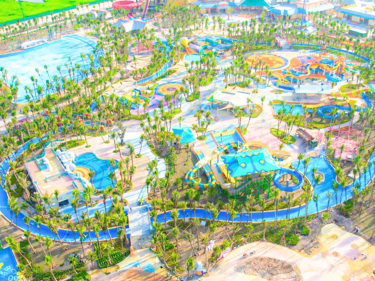 Sun World Ha Nam là công viên nước nổi bật tại phường Hà Nam với chủ đề múa rối nước độc đáo. (Nguồn: Sưu tầm)