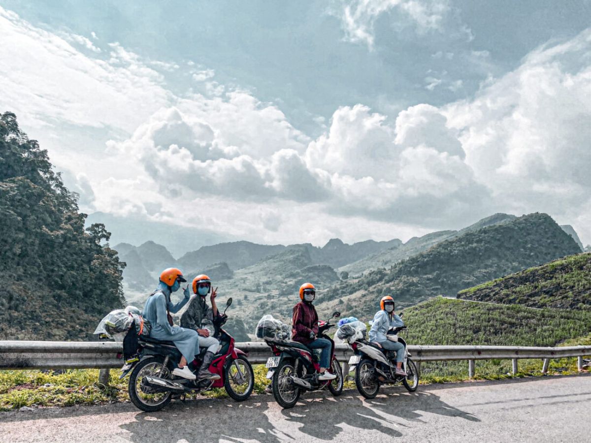 Xe máy phù hợp với người thích chủ động và tiết kiệm chi phí. (Nguồn: Sưu tầm)