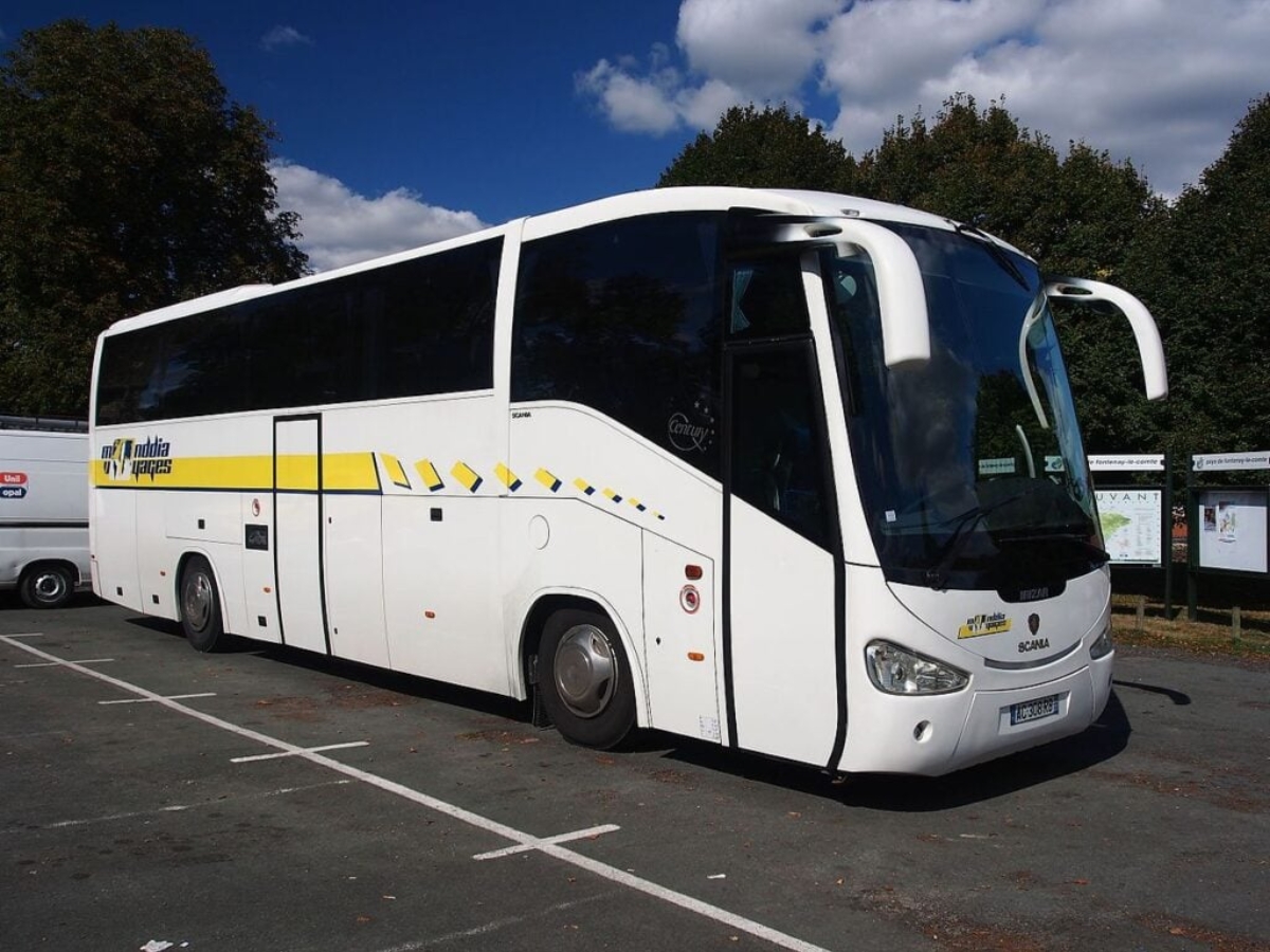 Xe khách kết nối TP.HCM với Ninh Bình, mang đến phương án di chuyển tiết kiệm và thuận tiện cho du khách. (Nguồn: Sưu tầm)