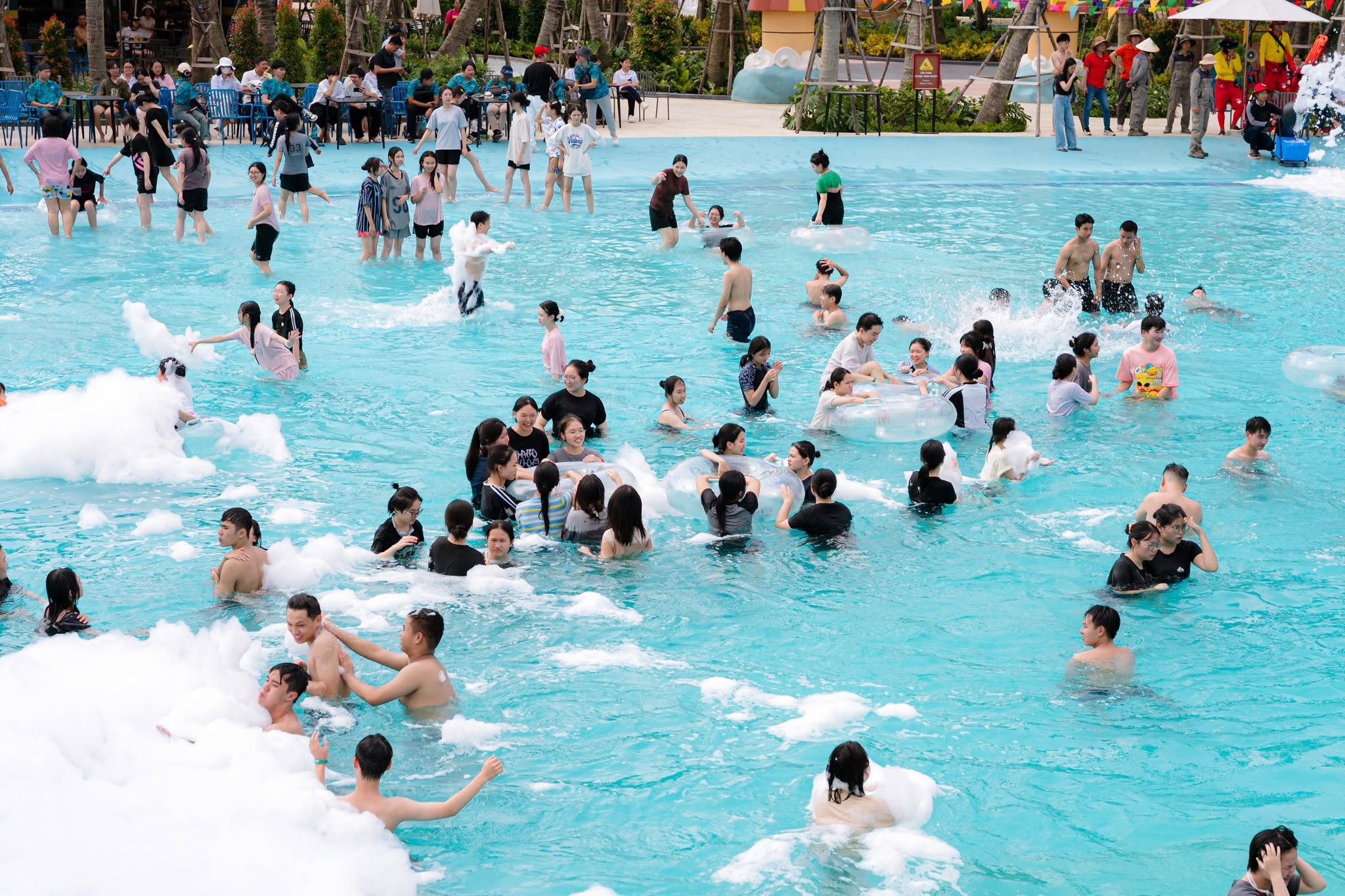 Khám phá Sun World Ha Nam với những hoạt động giải trí đa dạng, phù hợp cho hành trình cùng gia đình và bạn bè. (Nguồn: Sưu tầm)