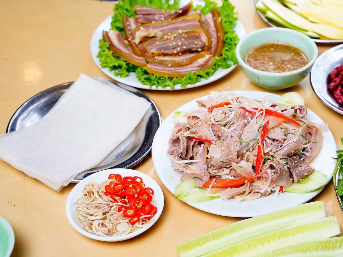 Các món ăn từ thịt dê đặc sản Ninh Bình với chất lượng thịt săn chắc, ít mỡ và vị thơm ngọt đặc trưng. (Nguồn: Sưu tầm)