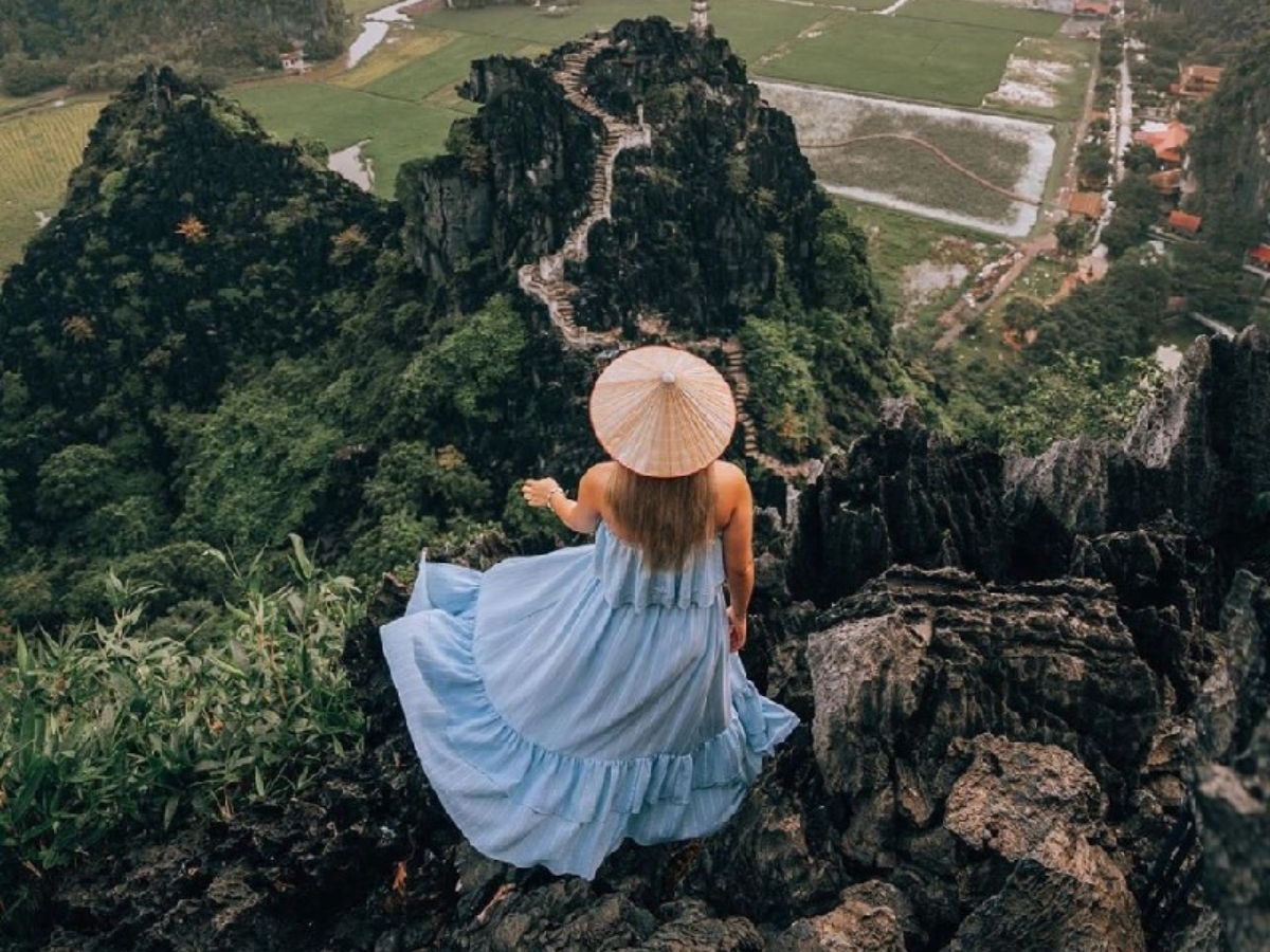 Du khách có thể lựa chọn Ninh Bình tháng 9 để tận hưởng không khí trong lành và khám phá những điểm đến nổi bật. (Nguồn: Sưu tầm)