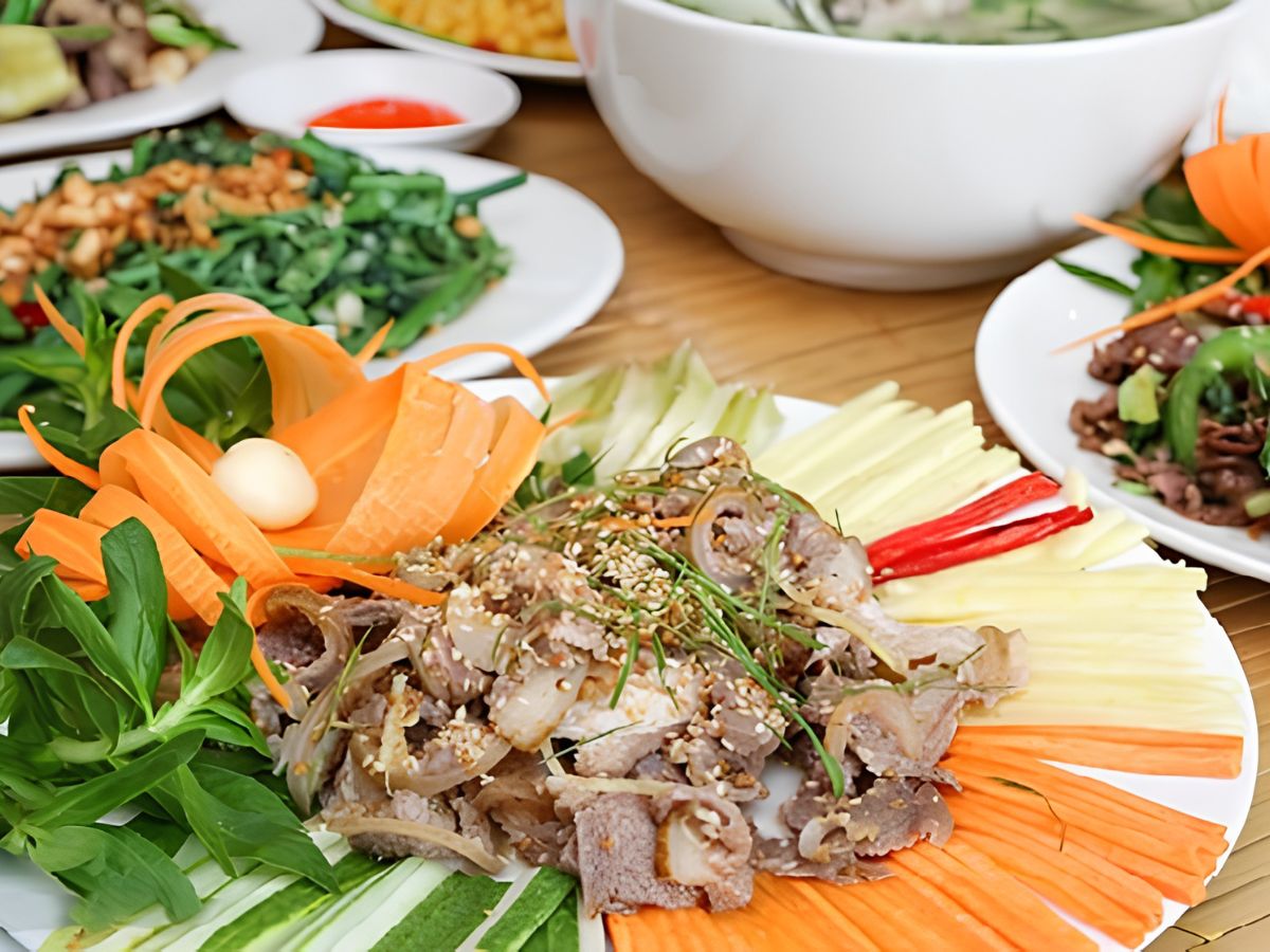 Thịt dê là một trong những món ăn đặc trưng góp phần tạo nên nét riêng cho ẩm thực Ninh Bình. (Nguồn: Sưu tầm)