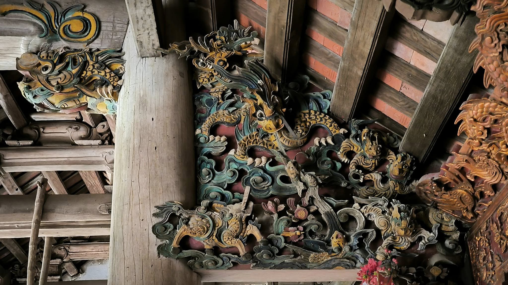 Họa tiết rồng – phượng mang dấu ấn mỹ thuật truyền thống Hoa Lư. (Nguồn: Sưu tầm)