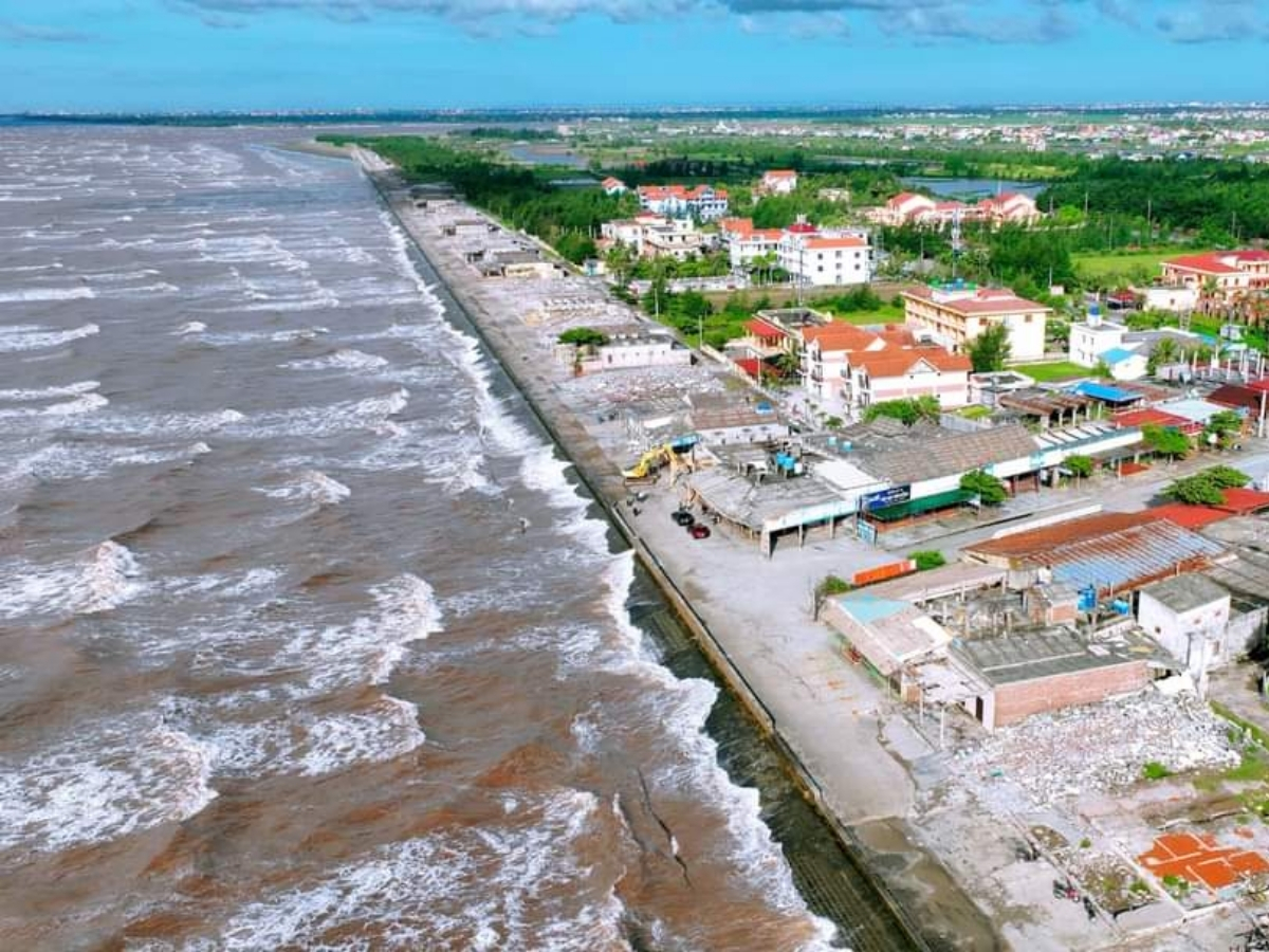 Biển Quất Lâm đang ngày càng được quan tâm đầu tư, hứa hẹn trở thành điểm đến du lịch thu hút trong tương lai. (Nguồn: Sưu tầm)