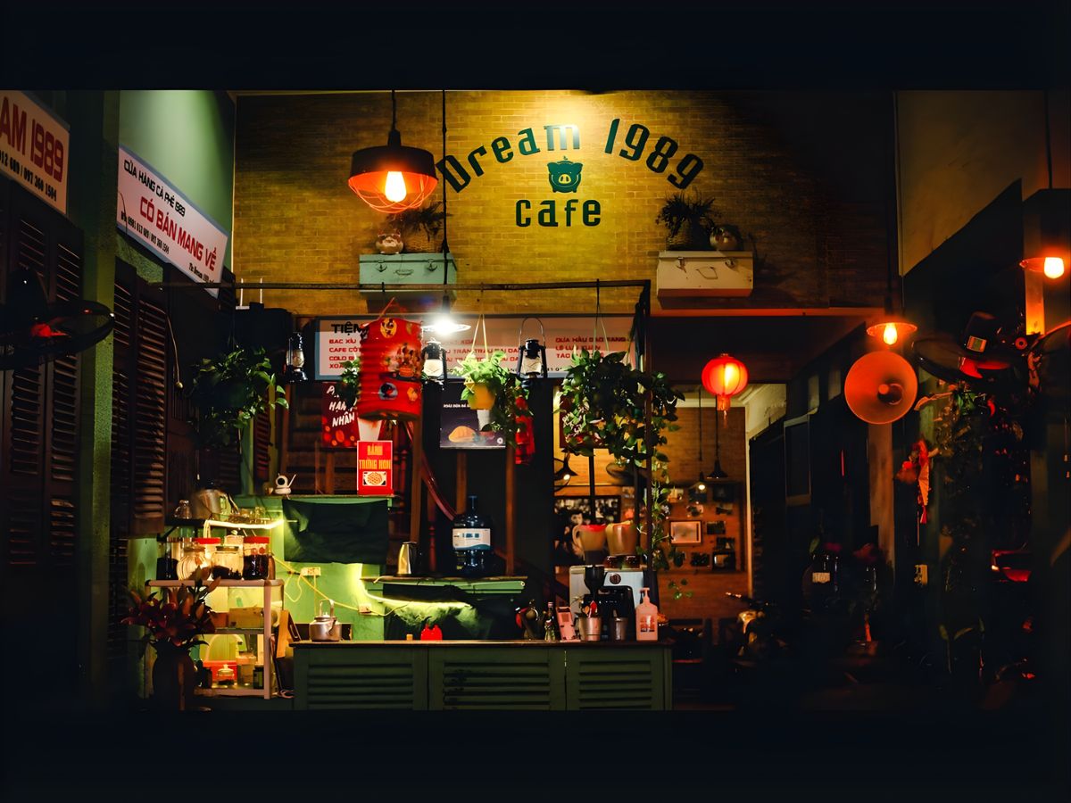 Không gian đầy hoài niệm tại Dream 1989 Cafe.