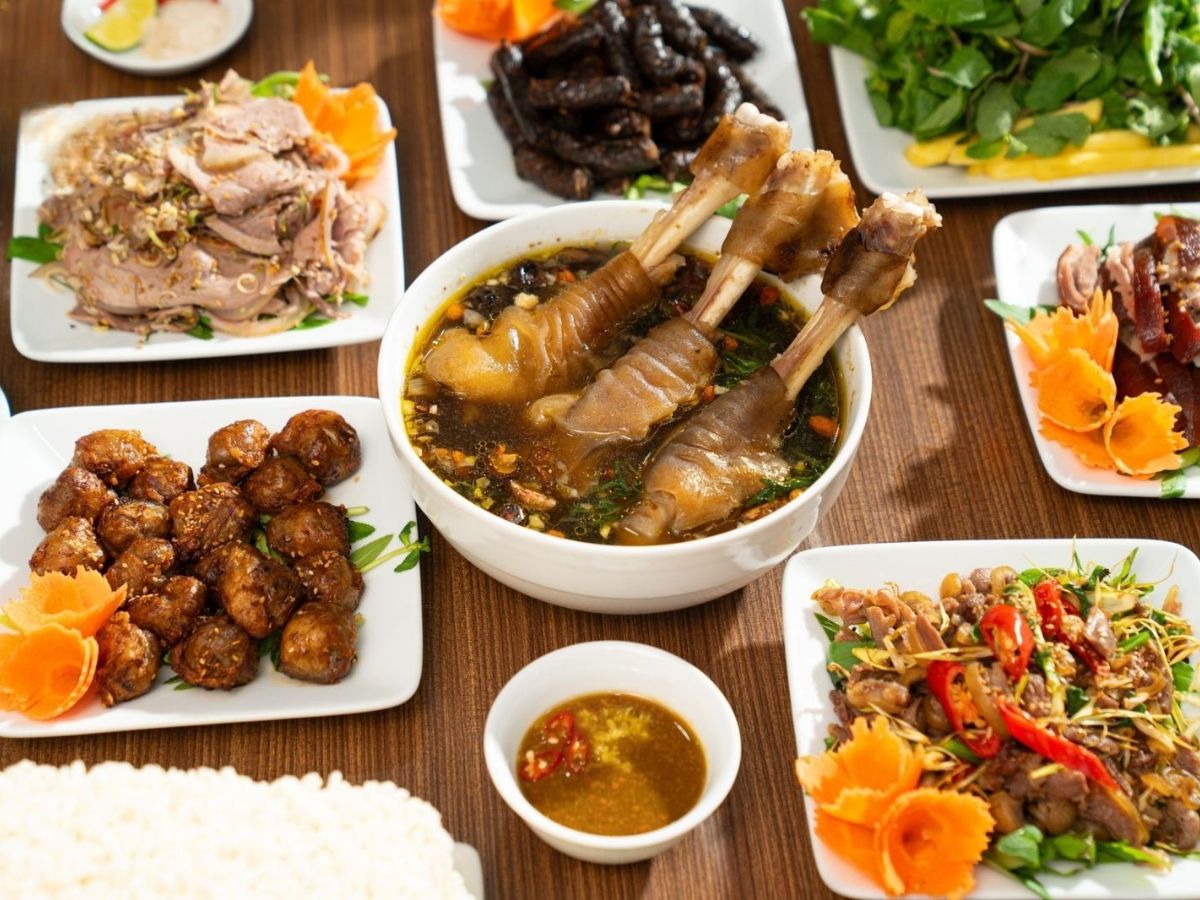 Dê núi Ninh Bình thơm ngon, săn chắc với nhiều cách chế biến hấp dẫn cho bữa tối. (Nguồn: Sưu tầm)