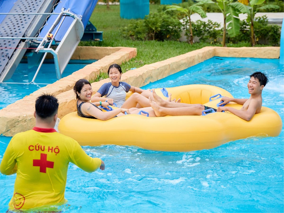 Du khách có thể kết hợp nghỉ dưỡng ở Emeralda Resort Ninh Binh và dành thời gian vui chơi ở Sun World Ha Nam trong chuyến du lịch. (Nguồn: Sưu tầm)